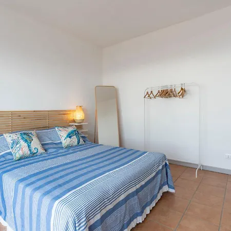 La Finestra Sul Mare By Interhome
