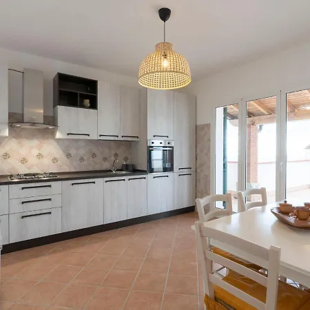 La Finestra Sul Mare By Interhome