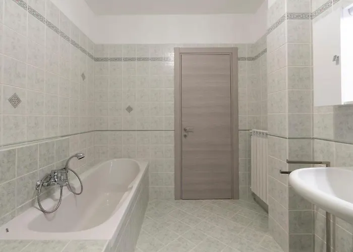 Feriehus La Finestra Sul Mare By Interhome Arma di Taggia